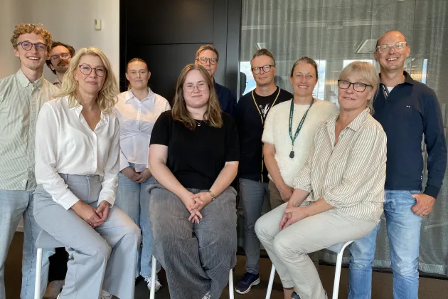 Gruppfoto på uppsatsprojektets deltagare. Foto